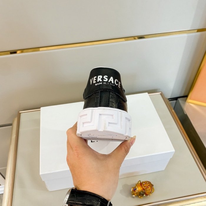 Versace Men Shoes Sneakers Fashion Design Luxury Brand
