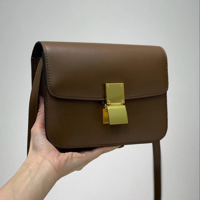 Celine Womens Bag CLASSIC BAG IN BOX CALFSKIN