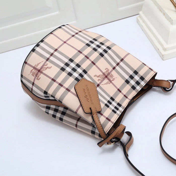 Burberry Womens Bag Bucket Bag