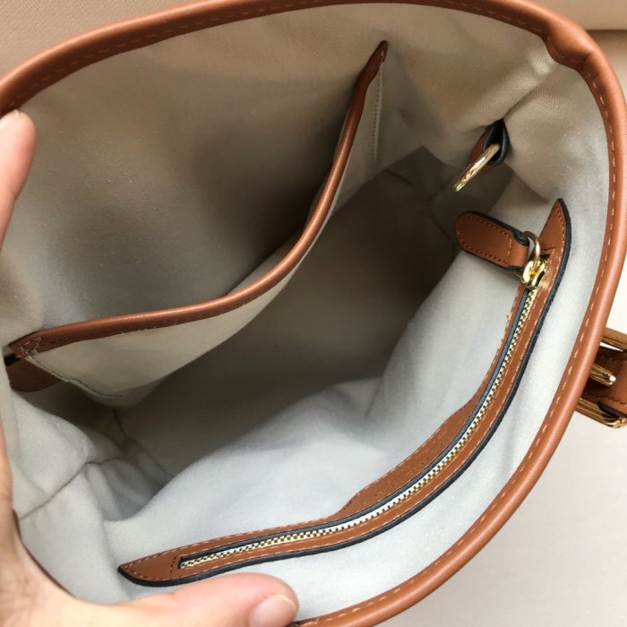 Burberry Womens Bag Bucket Bag