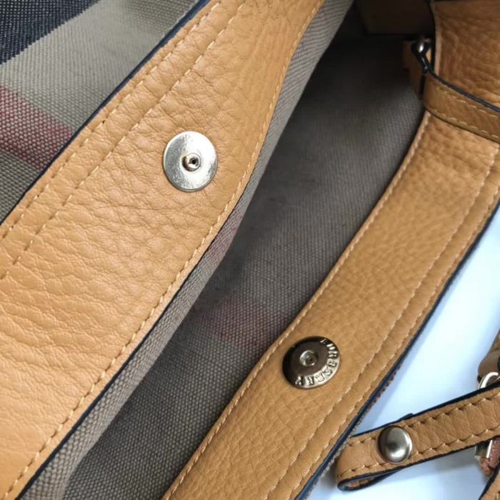 Burberry Womens Bag Bucket Bag