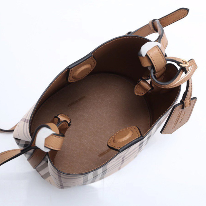 Burberry Womens Bag Bucket Bag