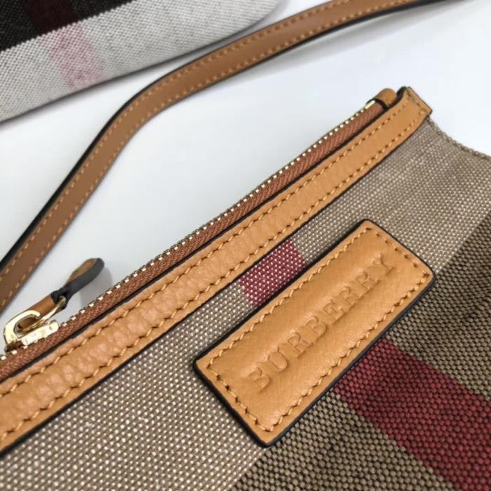 Burberry Womens Bag Bucket Bag