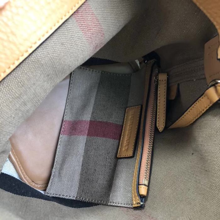 Burberry Womens Bag Bucket Bag