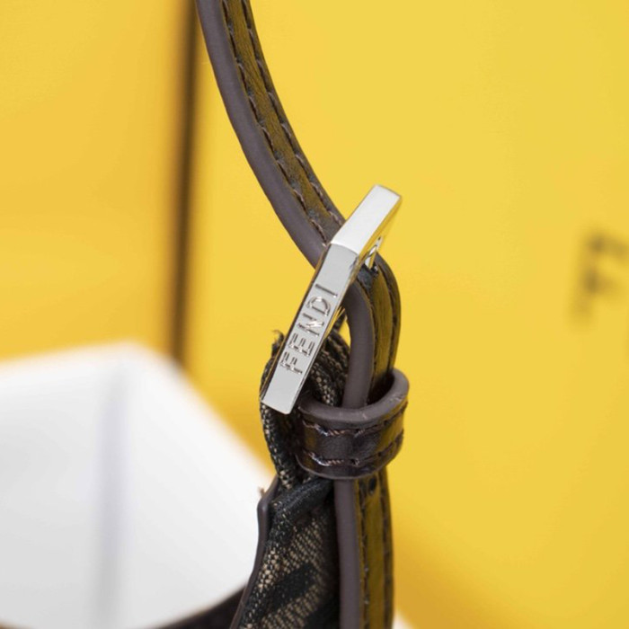 Fendi Womens Bag Shoulder Bags