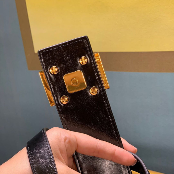 Fendi Womens Bag Shoulder Bag