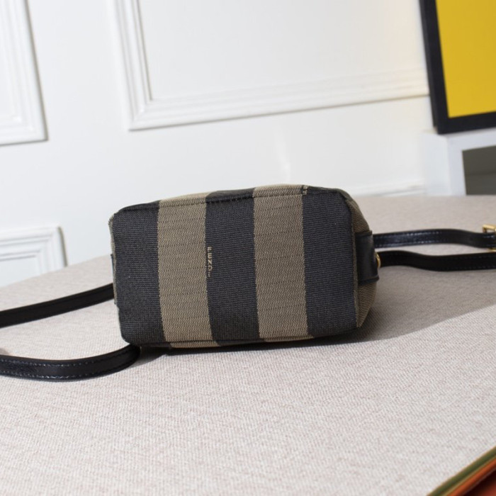 Fendi Womens Bag Crossbody Bag