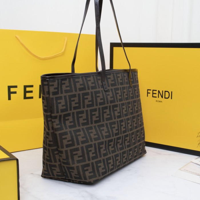 Fendi Womens Bag Totes ROMA SHOPPER