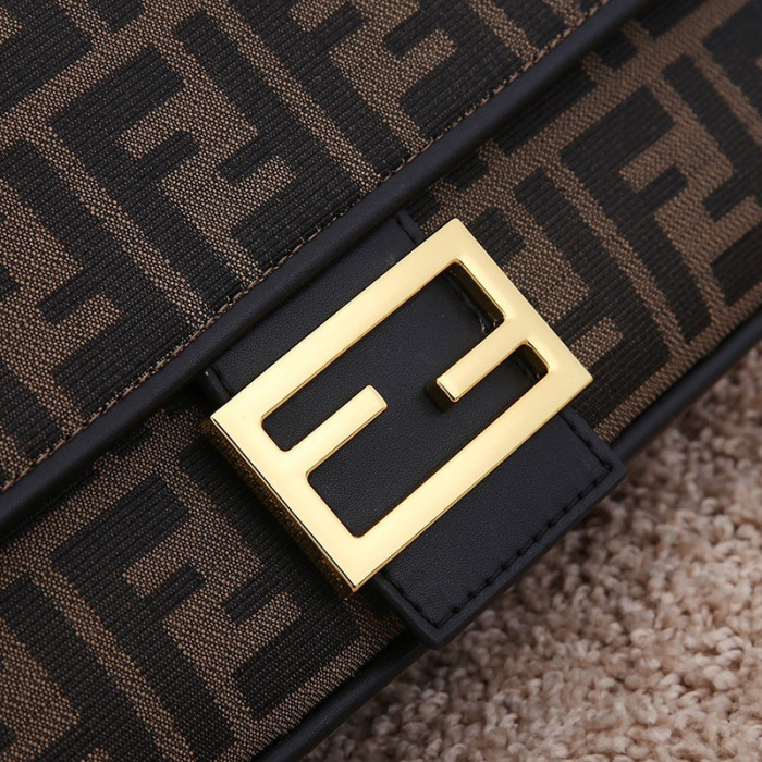 Fendi Womens Bag BAGUETTE