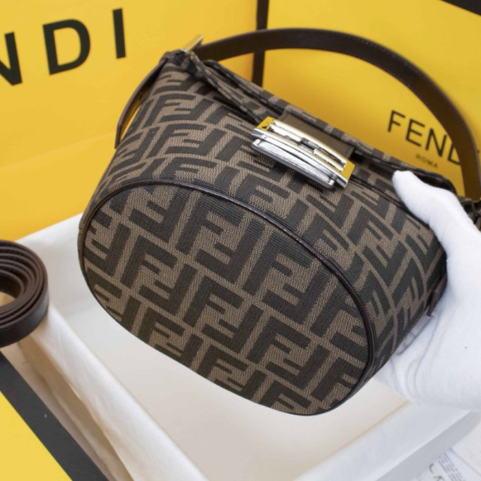 Fendi Womens Bag Shoulder Bags