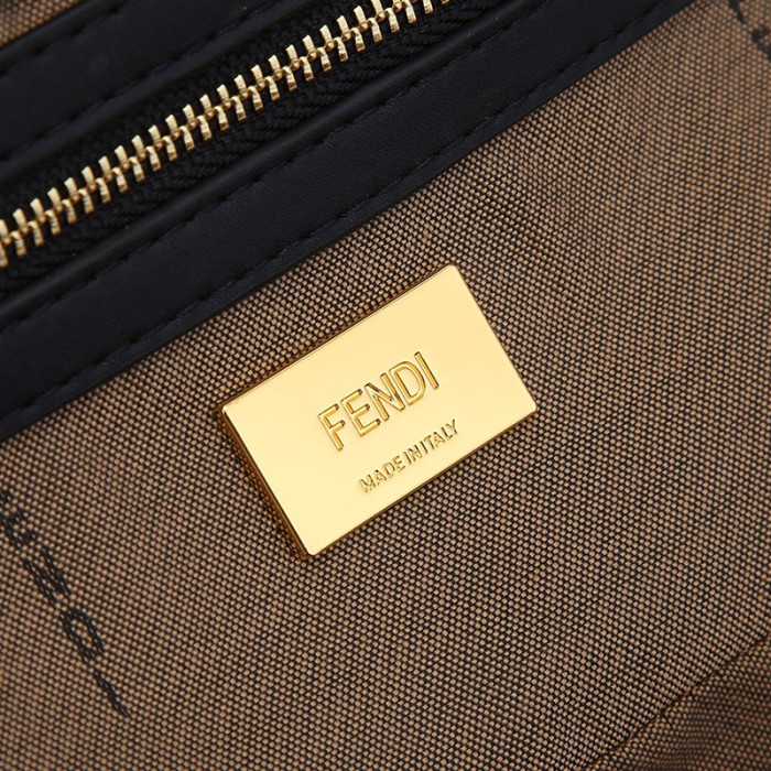 Fendi Womens Bag BAGUETTE