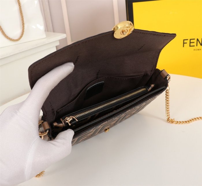 Fendi Womens Bag Crossbody Bag