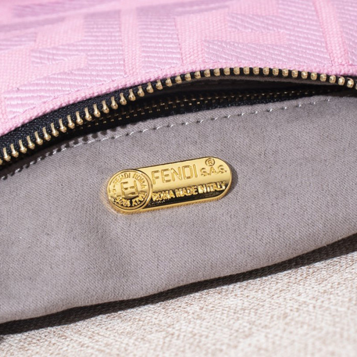 Fendi Womens Bag Crossbody Bag