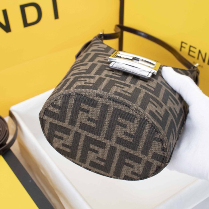 Fendi Womens Bag Shoulder Bags