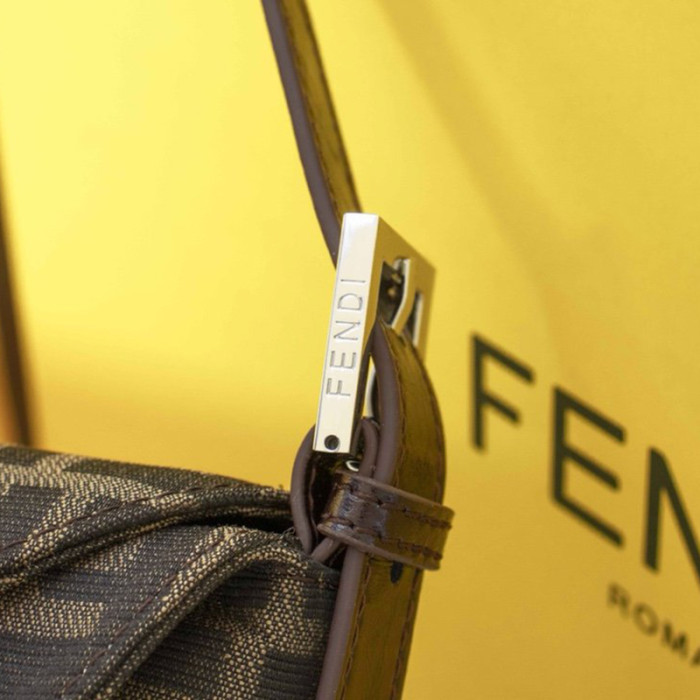 Fendi Womens Bag Shoulder Bags