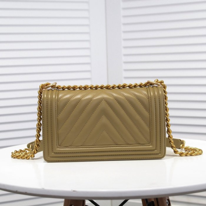 Chanel Womens Bags Crossbody Bag Boy Chanel Handbag