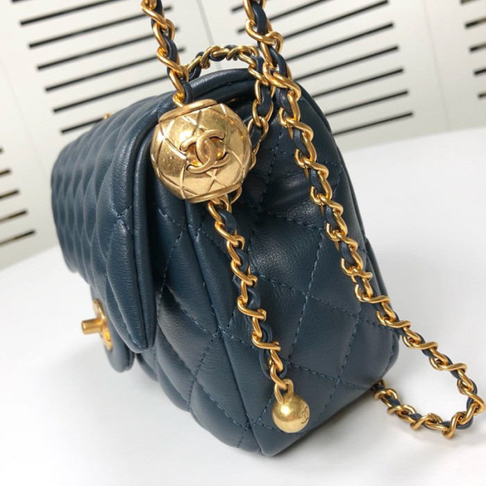 Chanel Womens Bags Crossbody Bag Classic Handbag