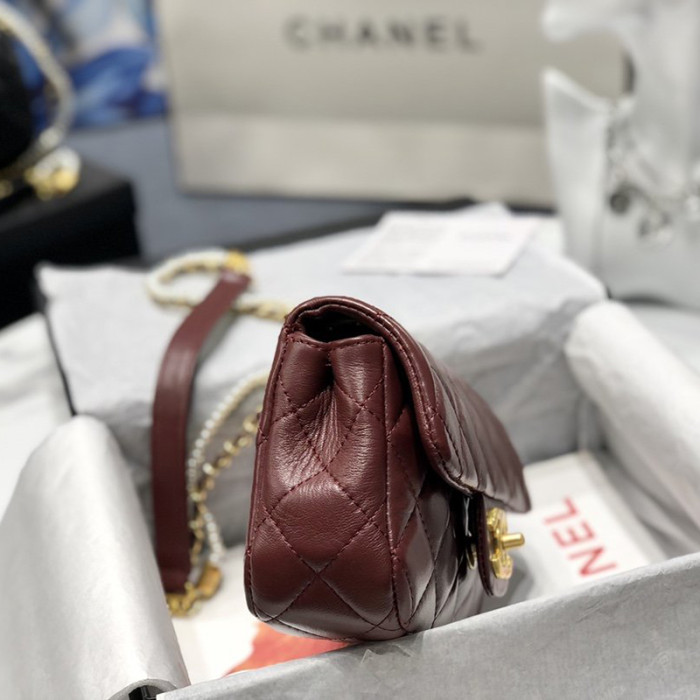 Chanel Womens Bags Flap Bag Calfskin, Crystal Pearls & Gold-Tone Metal Purple