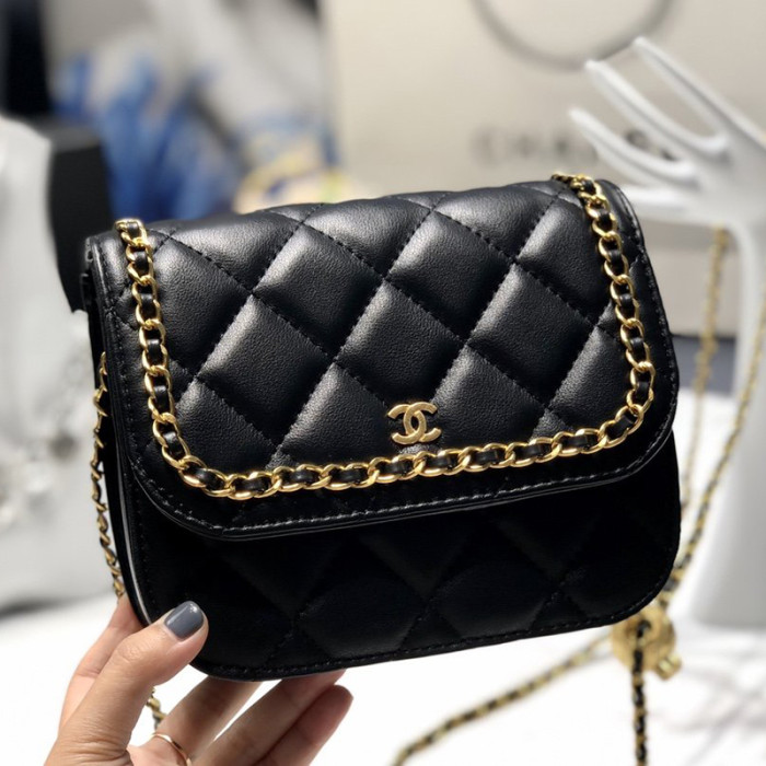 Chanel Womens Bags Crossbody Bag
