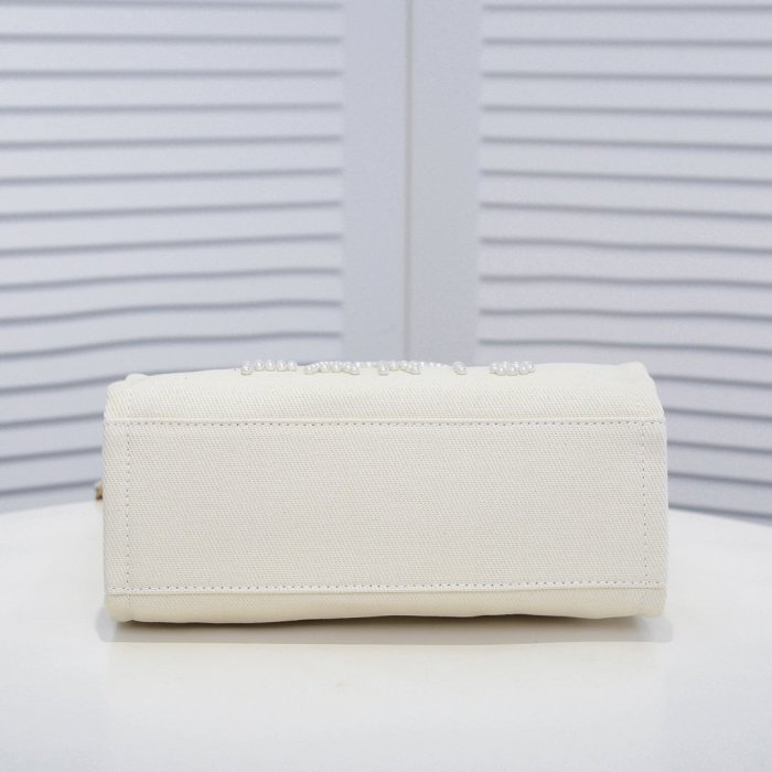 Chanel Womens Bags Shopping Bag