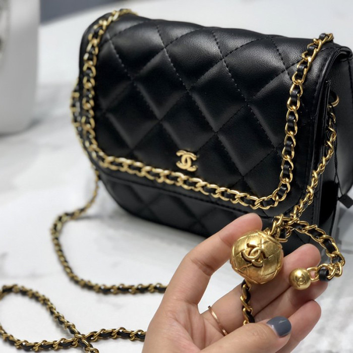 Chanel Womens Bags Crossbody Bag