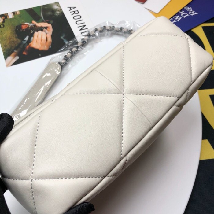 Chanel Womens Bags Chanel 19 Large Flap Bag