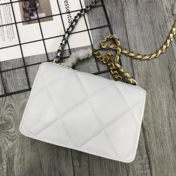 Chanel Womens Bags Crossbody Bag