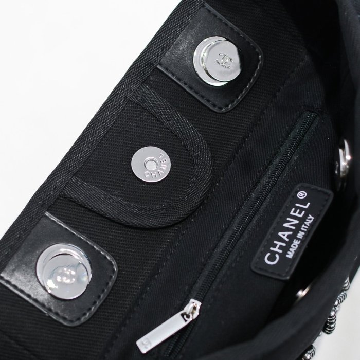Chanel Womens Bags Shopping Bag