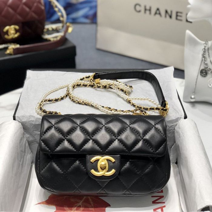 Chanel Womens Bags Flap Bag Calfskin, Crystal Pearls & Gold-Tone Metal Black