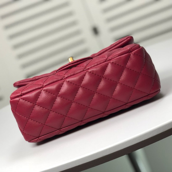 Chanel Womens Bags Crossbody Bag Classic Handbag