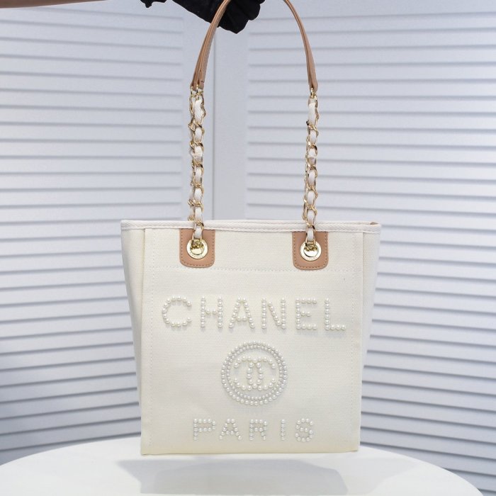 Chanel Womens Bags Shopping Bag
