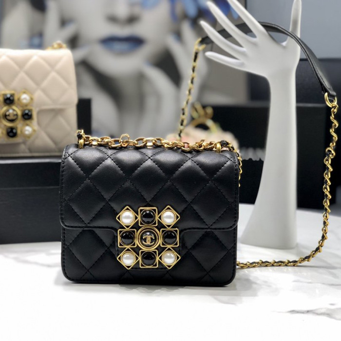 Chanel Womens Bags Small Flap Bag Calfskin, Crystal Pearls, Resin & Gold-Tone Metal