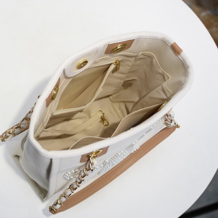 Chanel Womens Bags Shopping Bag
