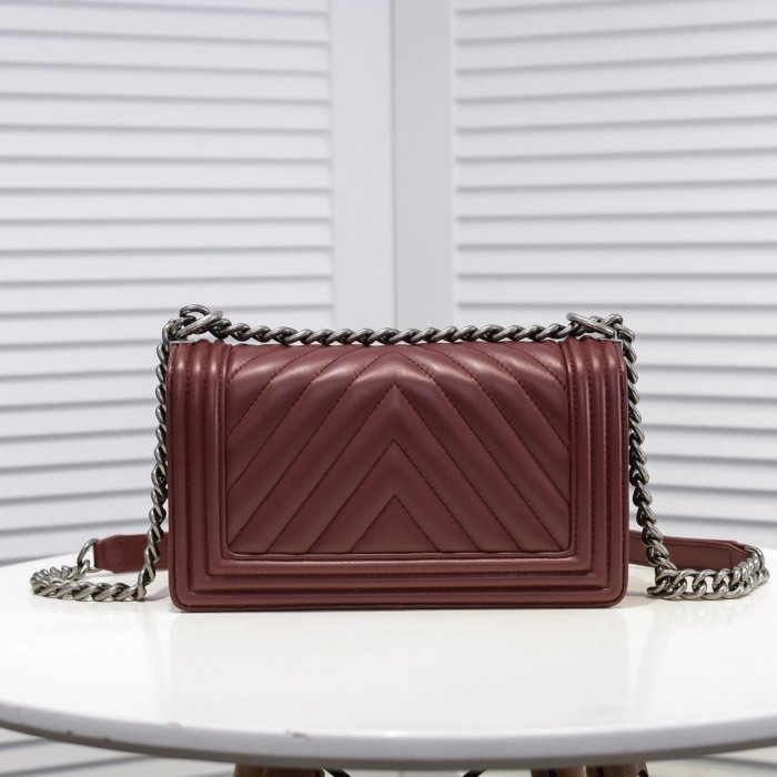 Chanel Womens Bags Crossbody Bag Boy Chanel Handbag