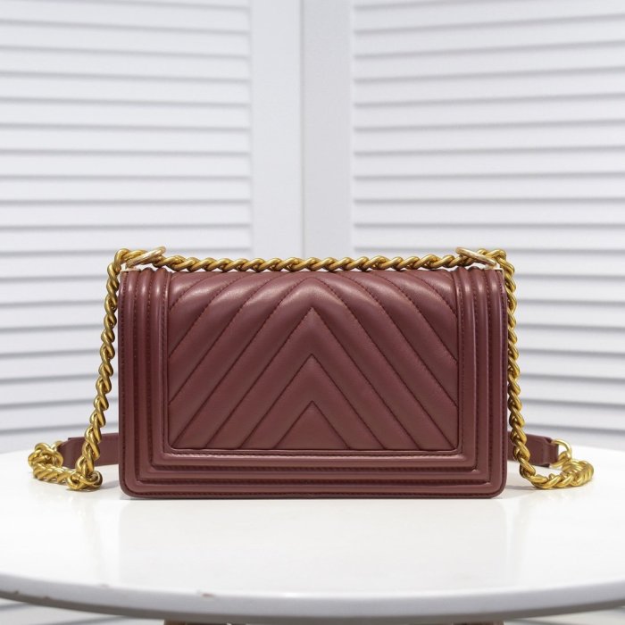 Chanel Womens Bags Crossbody Bag Boy Chanel Handbag