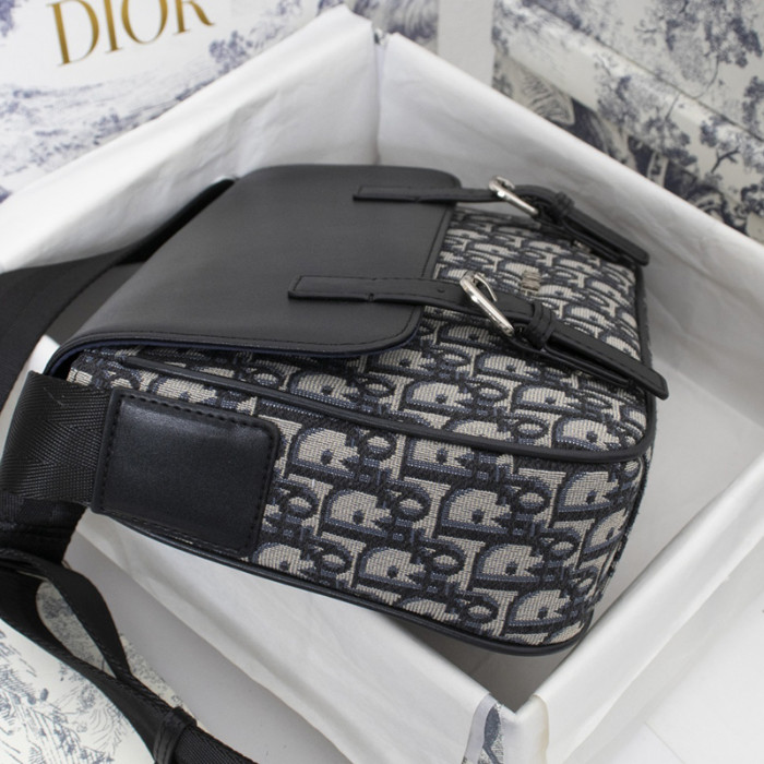 Dior Mens Bags Crossbody Bags MESSENGER POUCH