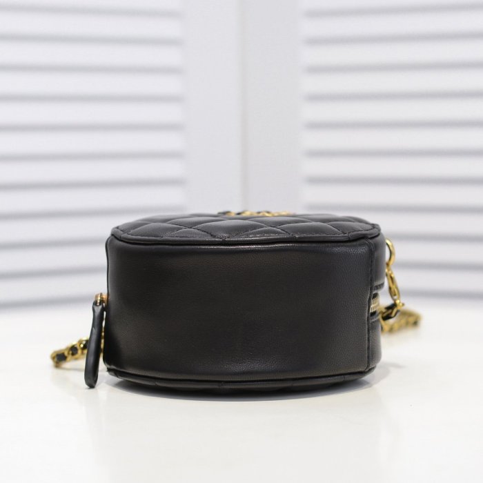 Chanel Womens Bags Crossbody Bag