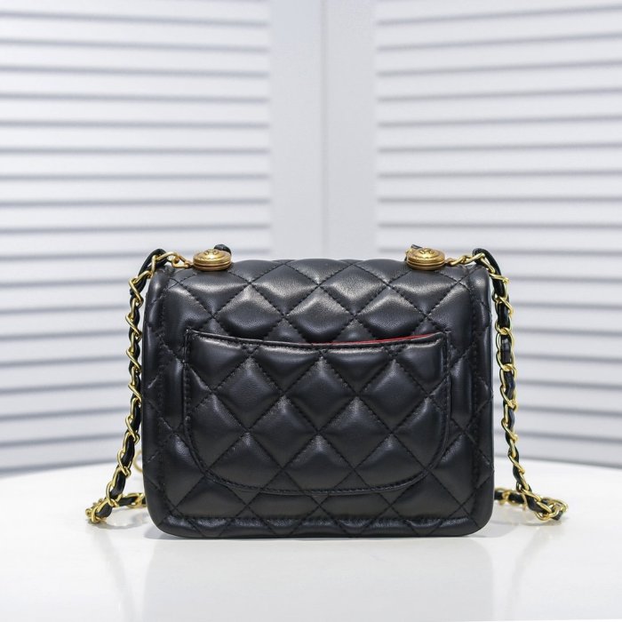 Chanel Womens Bags Shoulder Bag