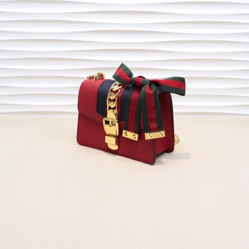 Gucci Womens Bag Sylvie Leather Super Mini Bag ‎