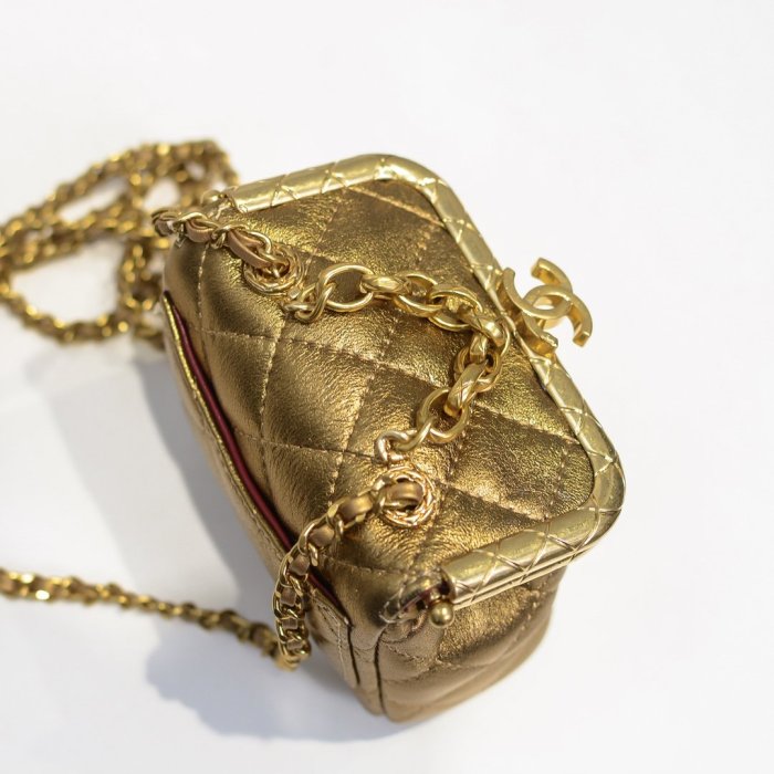 Chanel Womens Bags Mini Crossbody Bag