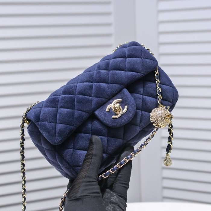 Chanel Womens Bags Shoulder Bag Flap Bag