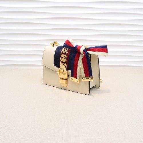 Gucci Womens Bag Sylvie Leather Super Mini Bag ‎