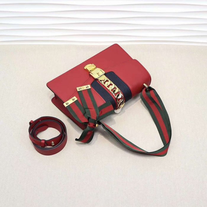 Gucci Womens Bag Sylvie Leather Super Bag ‎