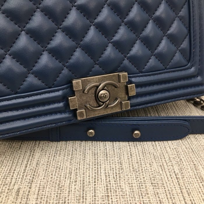 Chanel Womens Bags Crossbody Bag Boy Chanel Handbag Calfskin & Ruthenium-Finish Metal Dark Blue