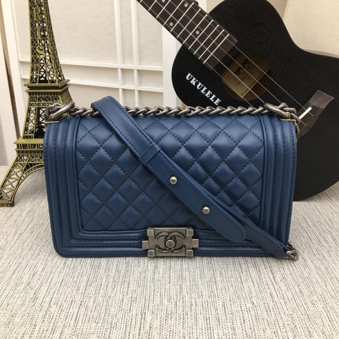 Chanel Womens Bags Crossbody Bag Boy Chanel Handbag Calfskin & Ruthenium-Finish Metal Dark Blue
