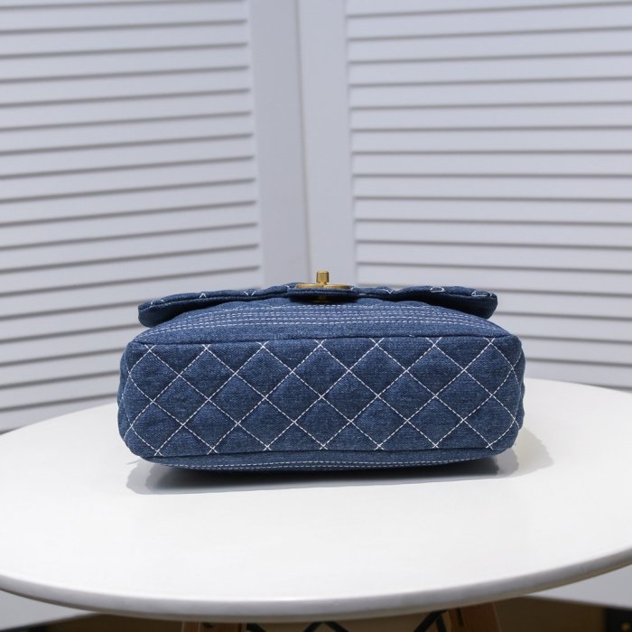 Chanel Womens Bags Shoulder Bag Flap Bag with Top Handle