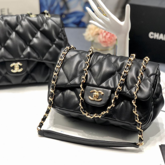 Chanel Womens Bags Crossbody Bag Flap Bag