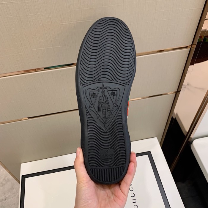 Gucci Mens Shoes Sneakers Luxury Brand Men's Ace sneaker with elastic Web in Black Leather 643488 1XGF0 1076