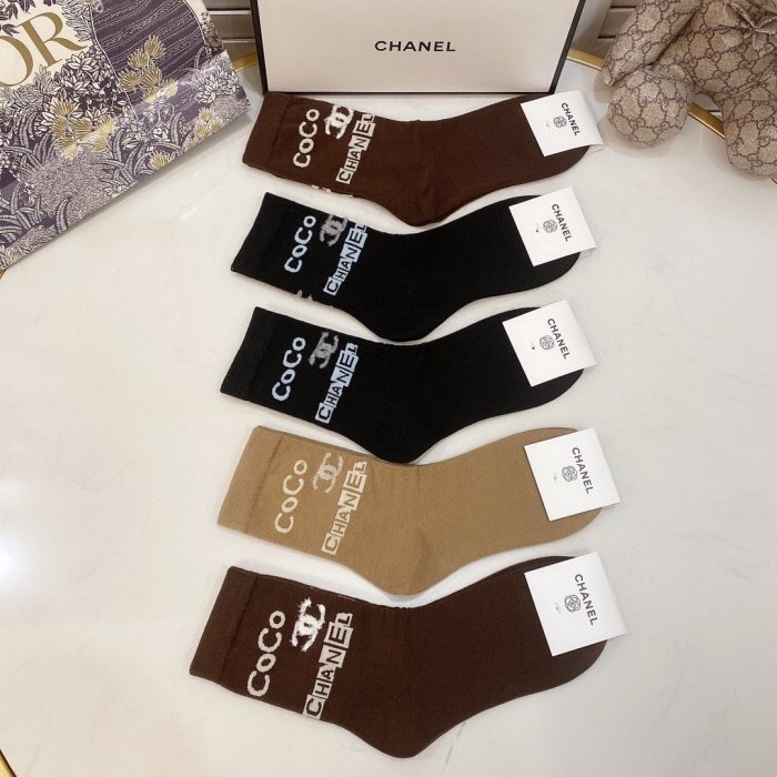 Chanel Socks 5 Pairs with Original Box Luxury Brand Breathable Chanel Sock