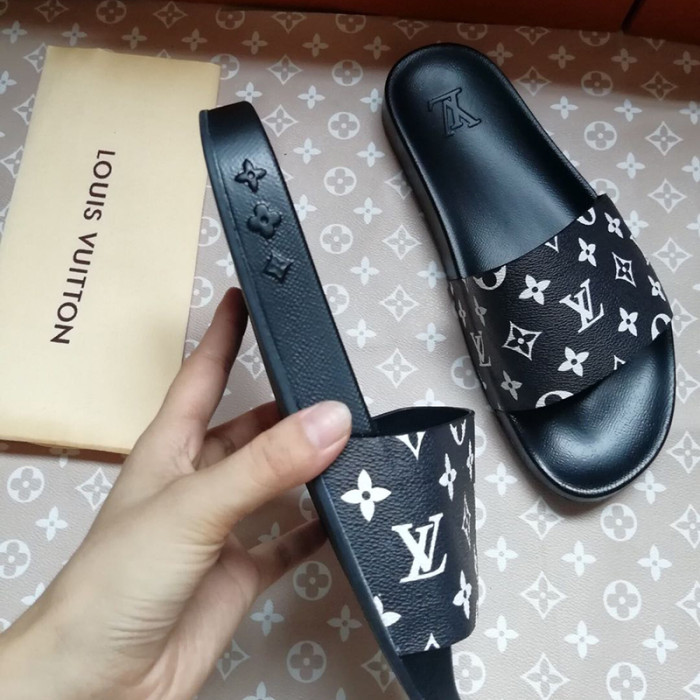 Louis Vuitton Womens Mens Shoes Slippers Sandals Flip Flop Luxury Brand WATERFRONT MULE with Original Box